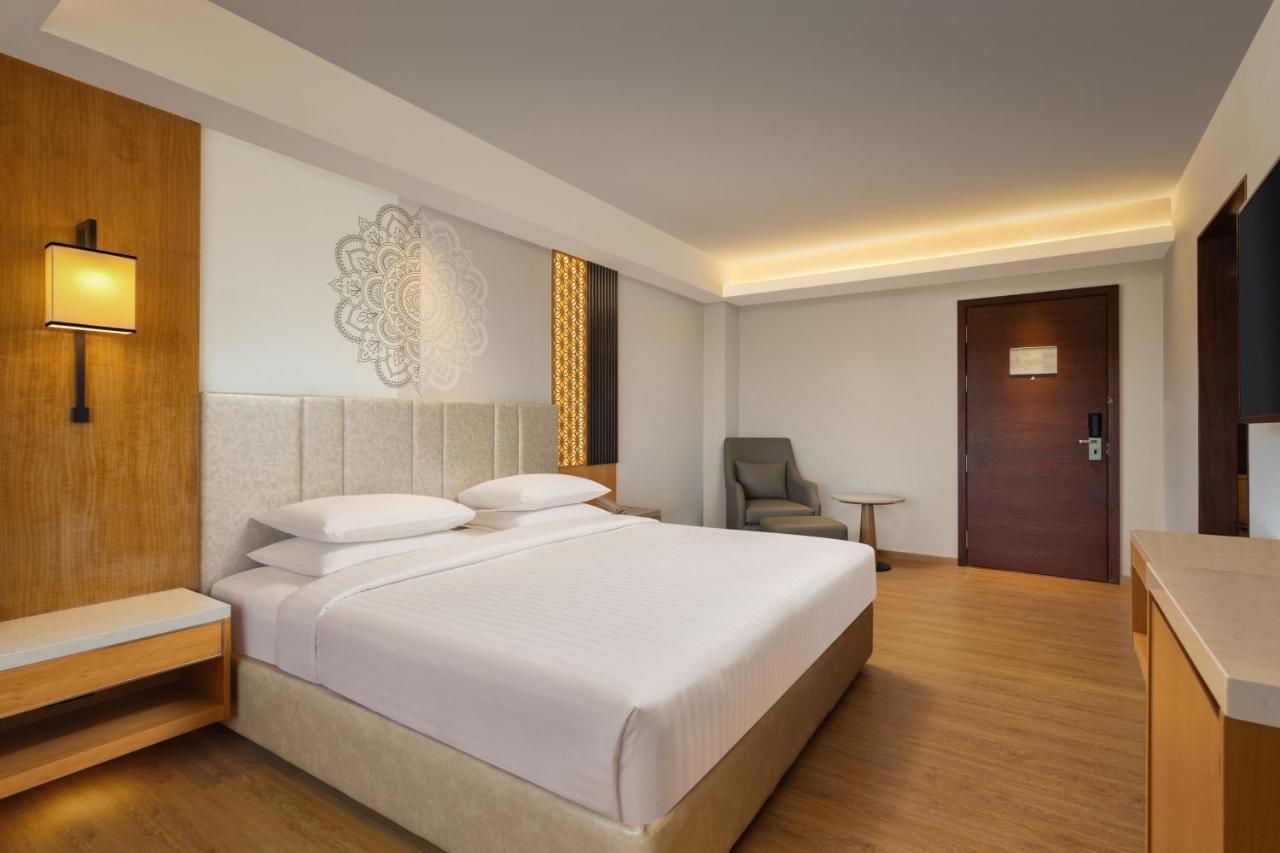 Courtyard By Marriott Tiruchirappalli Ngoại thất bức ảnh
