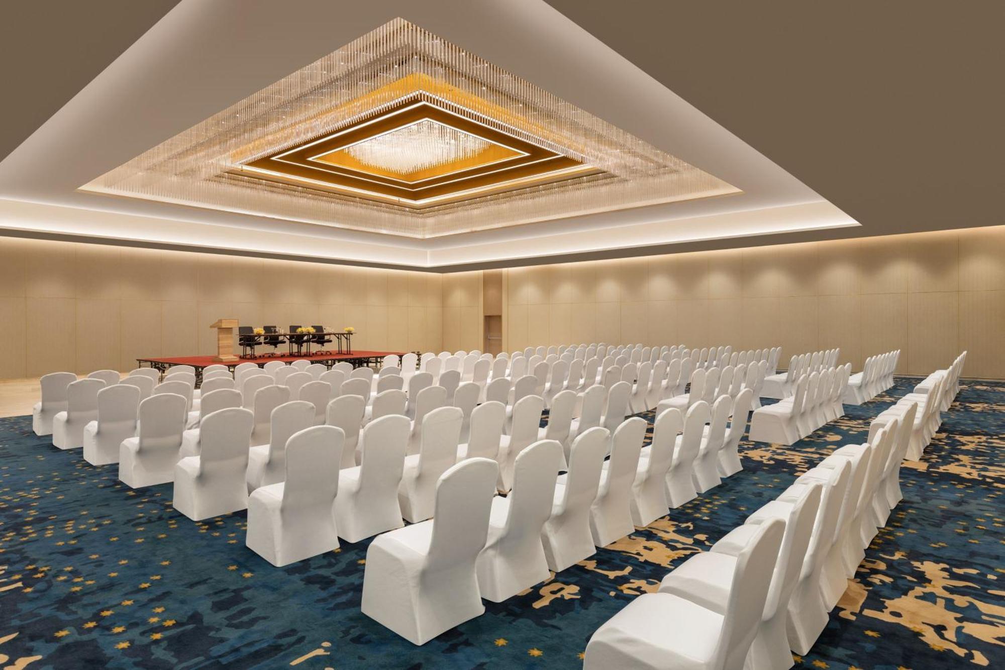 Courtyard By Marriott Tiruchirappalli Ngoại thất bức ảnh