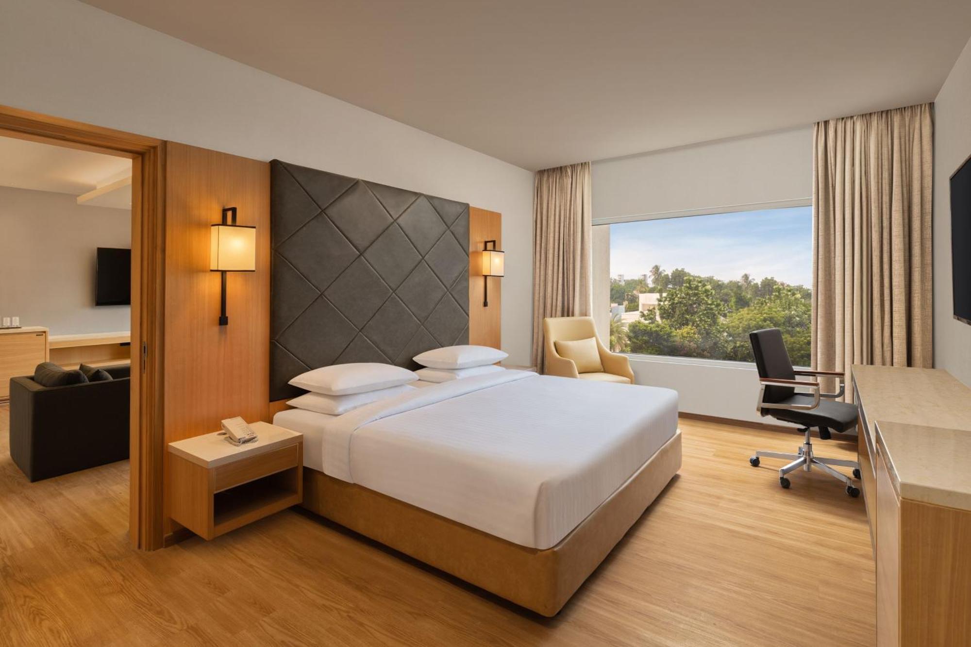 Courtyard By Marriott Tiruchirappalli Ngoại thất bức ảnh