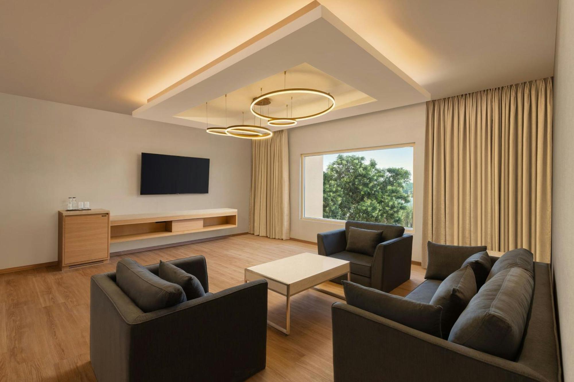 Courtyard By Marriott Tiruchirappalli Ngoại thất bức ảnh